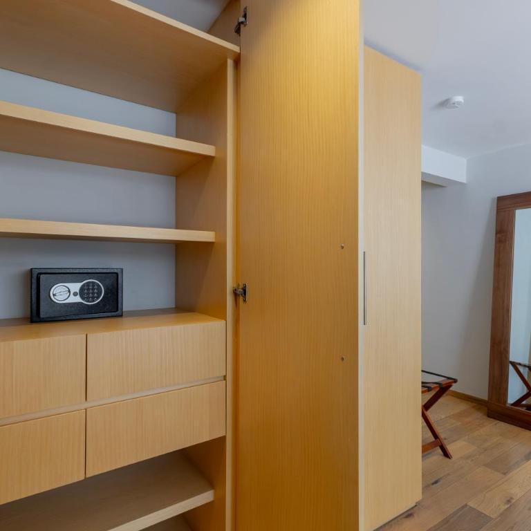 Capitalia Temistocles Polanco - Estudio Signature - 3