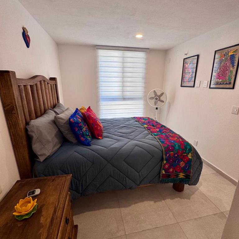  - Room #1714127201 - 12