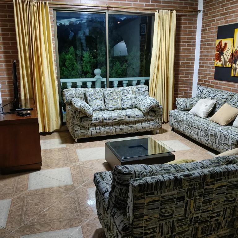  - Room #1714131901 - 8
