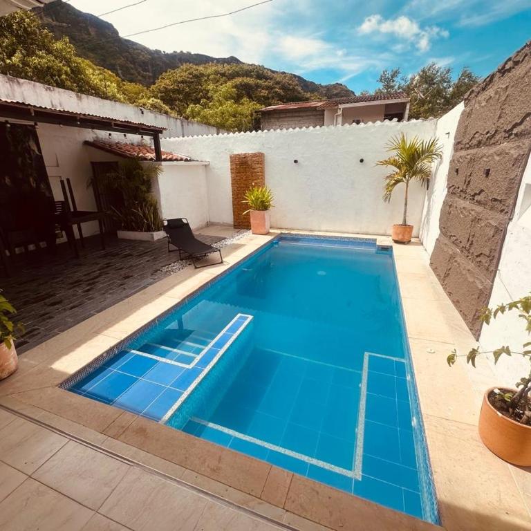 Villa Hanna Aire acondicionado, piscina y descanso - Casa de 3 dormitorios - 2