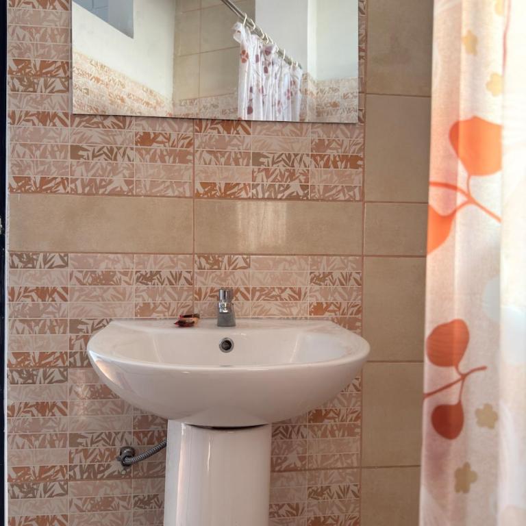 2 dormitorios 3 camas 3 baños - Room #1714144001 - 26