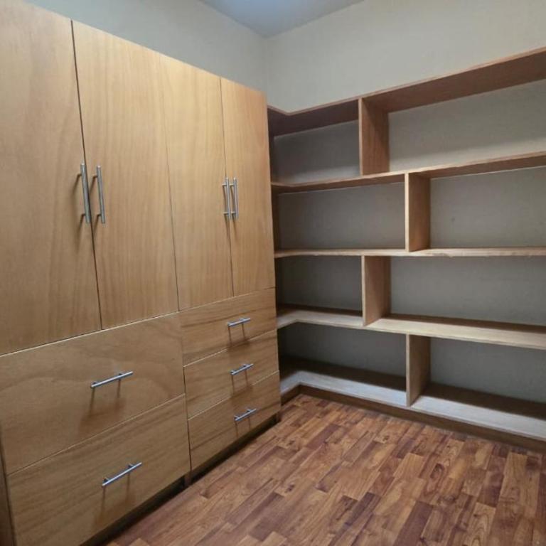  - Room #1714153701 - 12