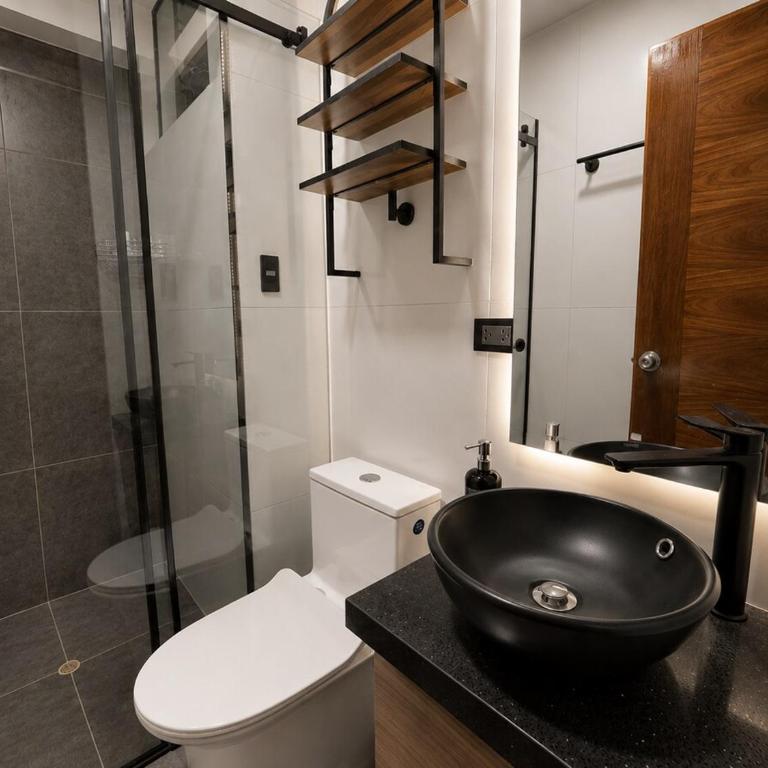 Manta - San Carlos - Three-Bedroom Apartment - 32