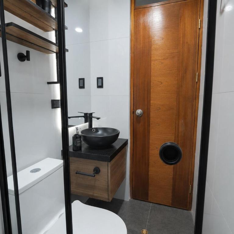 Manta - San Carlos - Three-Bedroom Apartment - 31