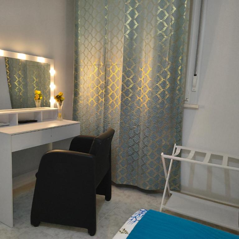 Taranto 2 Mari Apartaments - Deluxe Apartment mit Balkon und 2 Schlafzimmern - 9