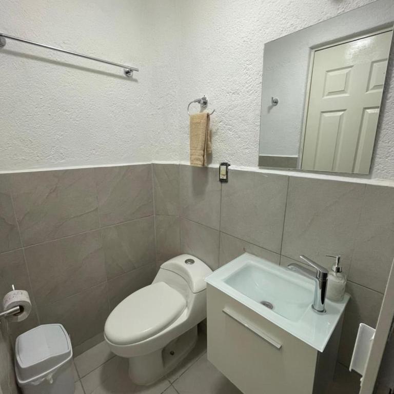  - Room #1714183601 - 6
