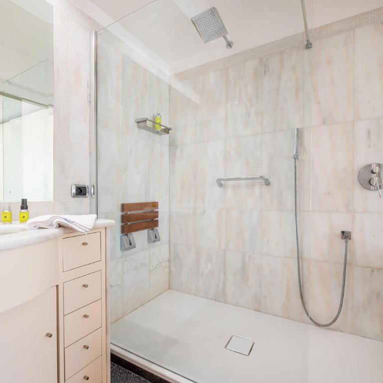 Loredana Luxury House - Appartamento Deluxe con 2 Camere da Letto - 13
