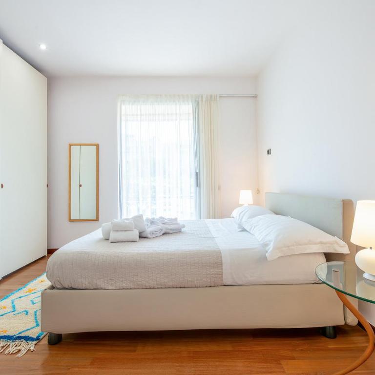 Loredana Luxury House - Appartamento Deluxe con 2 Camere da Letto - 37