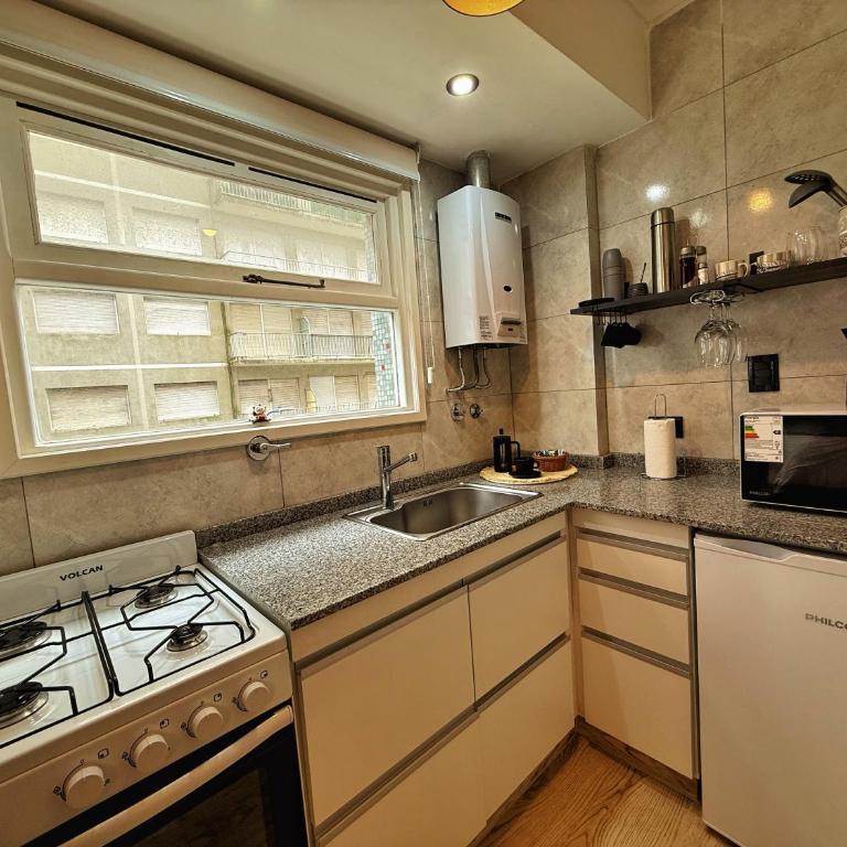 Studio apartment 150 meters from the sea - Apartamento de 1 dormitorio - 2