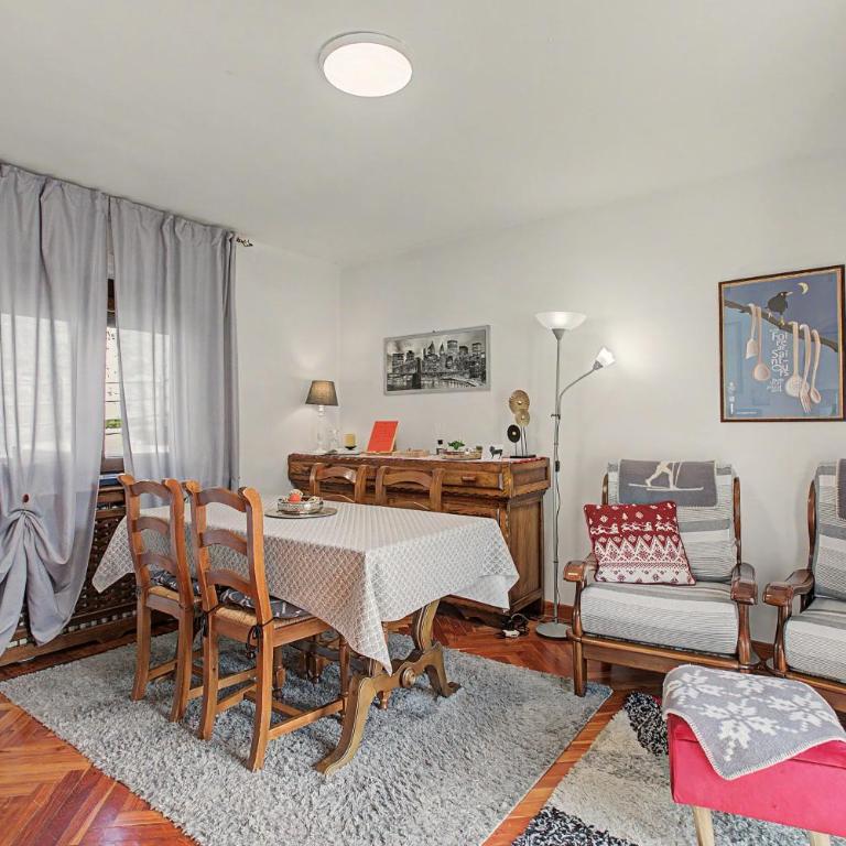 A Casa di Zio Zeffy - Appartamento Deluxe con 2 Camere da Letto e Vista Giardino - 8