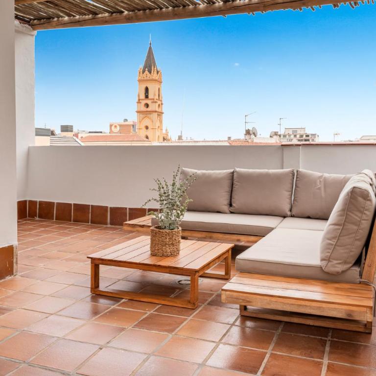 Central Atico 2BR - Apartamento de 2 dormitorios - 66