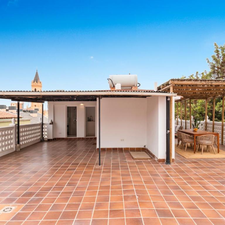 Central Atico 2BR - Apartamento de 2 dormitorios - 57