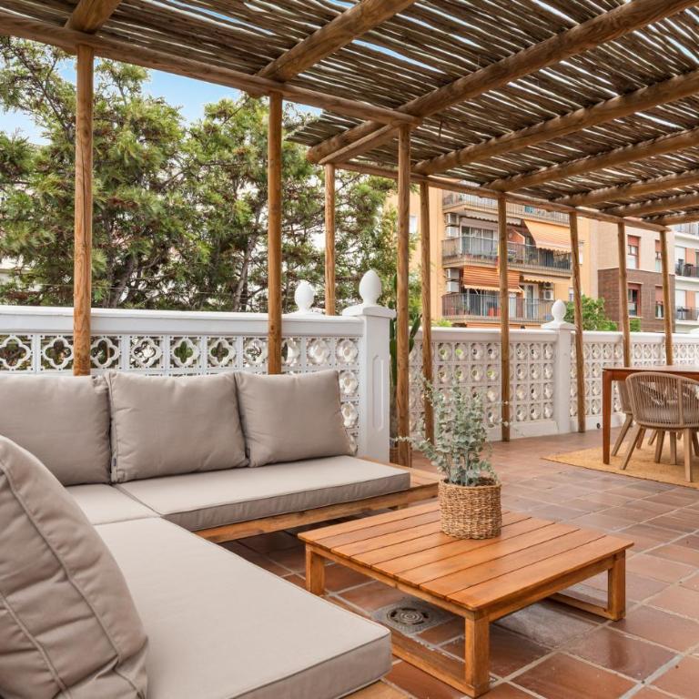 Central Atico 2BR - Apartamento de 2 dormitorios - 79