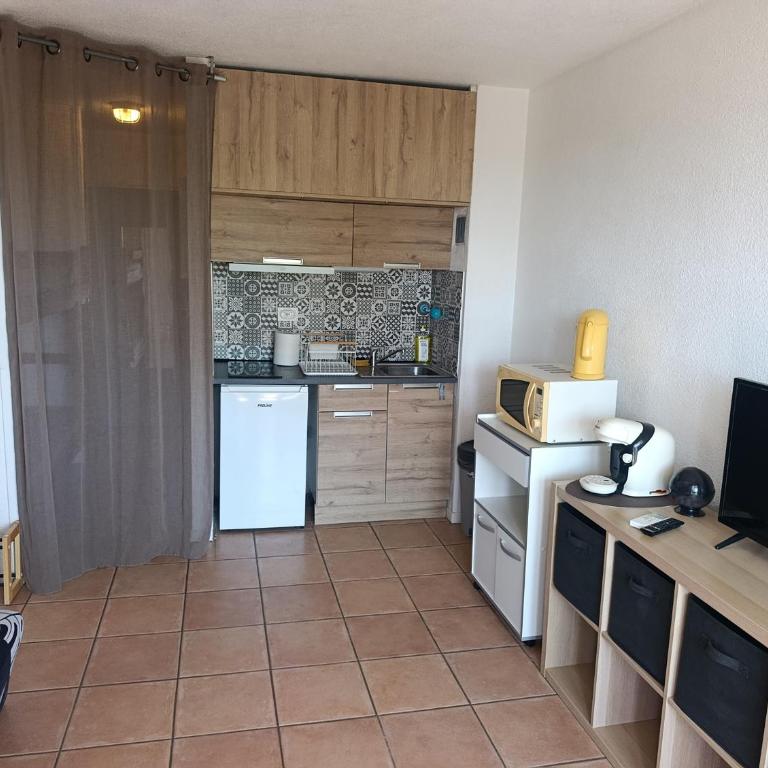Studio cabine climatisé avec balcon vue mer - Apartment mit 1 Schlafzimmer - 5
