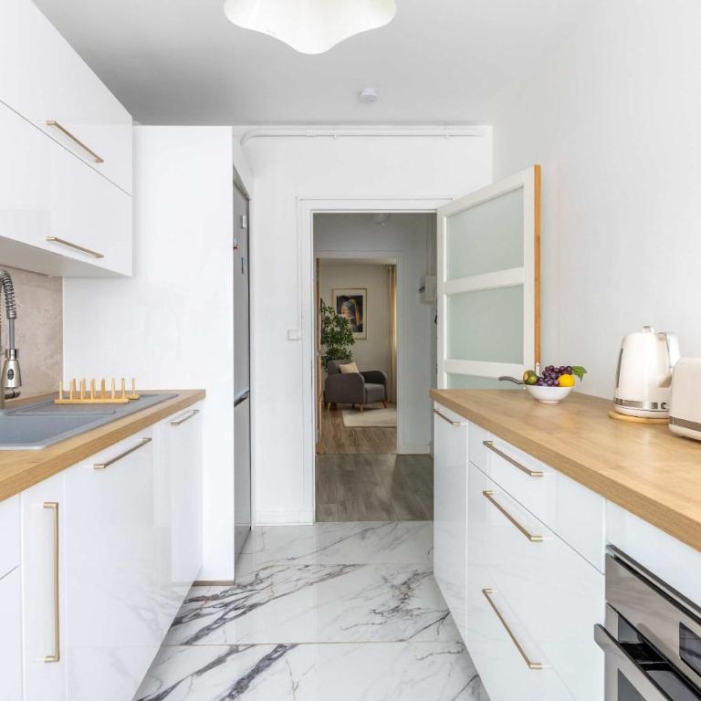 Appartement rénové Lumineux proche de la gare av Charras - Appartement - 8