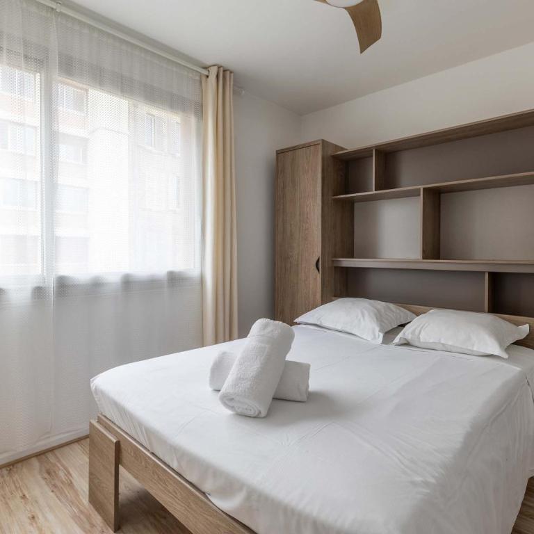 Appartement rénové Lumineux proche de la gare av Charras - Appartement - 24