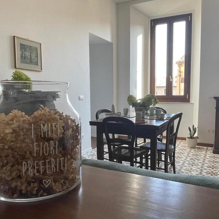 Palazzo Menichetti Suites - Apartment mit 2 Schlafzimmern und Stadtblick - 1