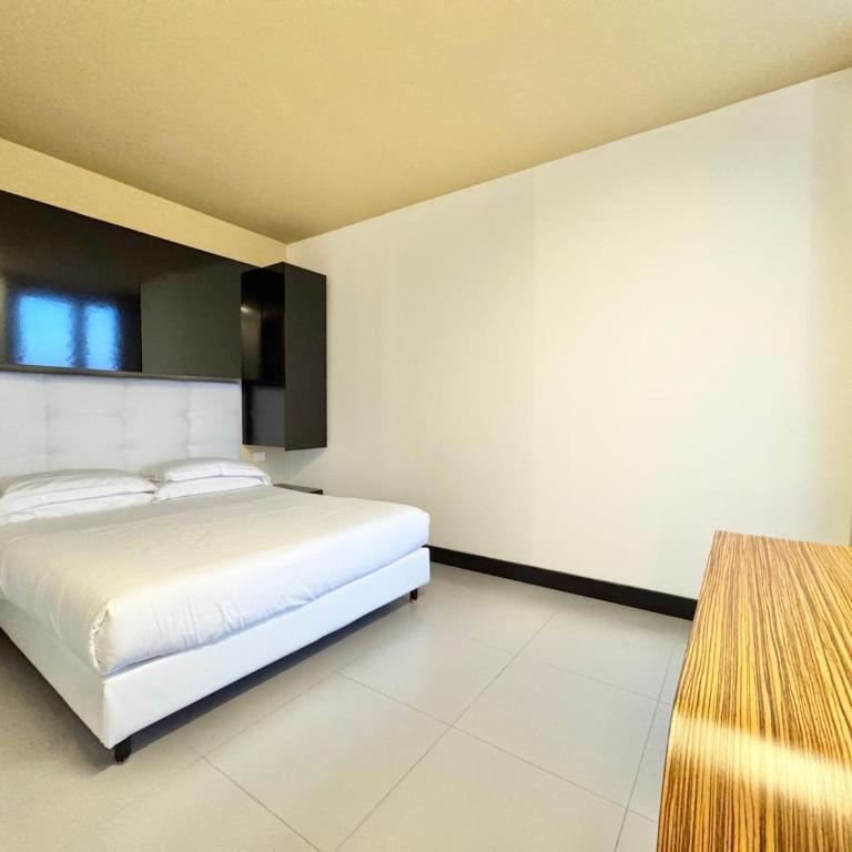 Risveglio sul Mare - Two-Room Apartment Facing the Beach - Appartamento con 1 Camera da Letto, Balcone e Vista Mare - 22