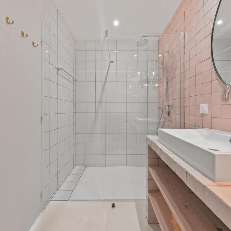 MAISON DOUCE By Terrys Homes - Villa - Vue sur Mer - 17