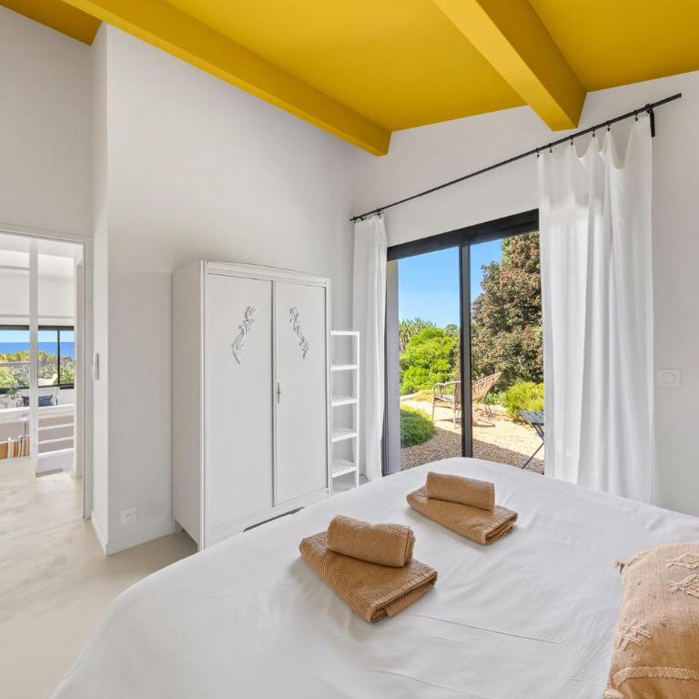 MAISON DOUCE By Terrys Homes - Villa - Vue sur Mer - 12