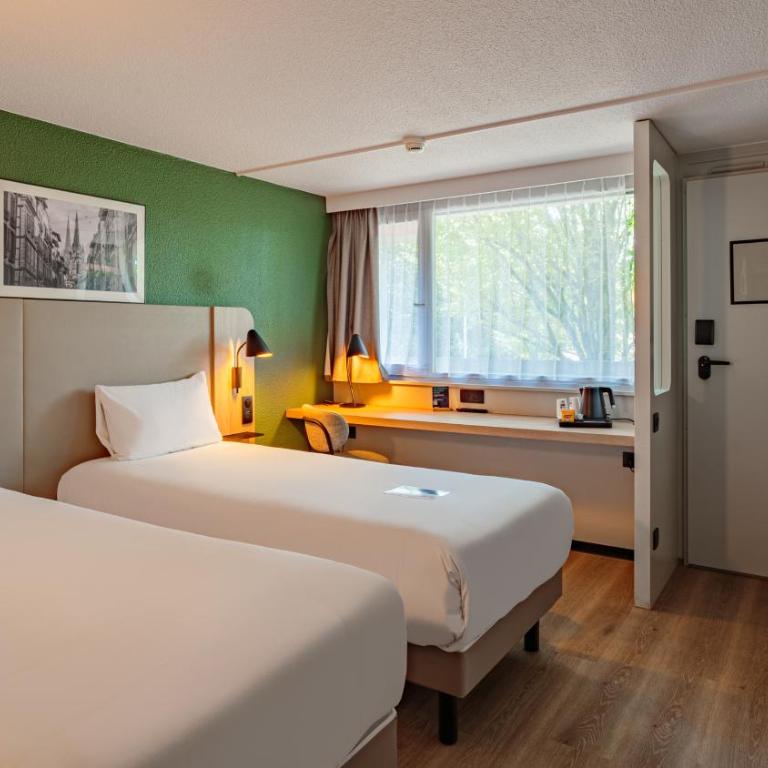 Campanile Grenoble Nord - Saint-Egrève - Chambre Lits Jumeaux Standard - 3