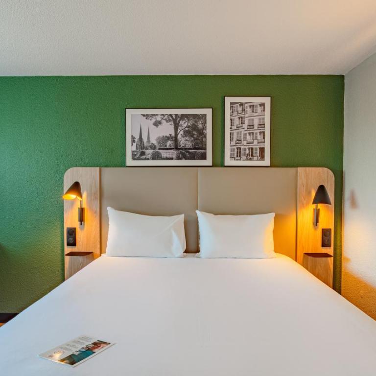 Campanile Grenoble Nord - Saint-Egrève - Chambre Standard avec 1 Lit Queen-Size - 6