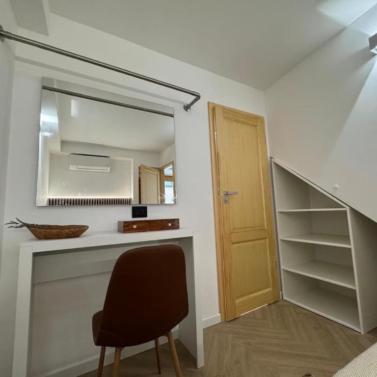 The Lavender Town House - in the heart of Cefalù - Casa con 2 Camere da Letto - 12