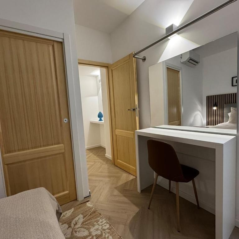 The Lavender Town House - in the heart of Cefalù - Casa con 2 Camere da Letto - 24