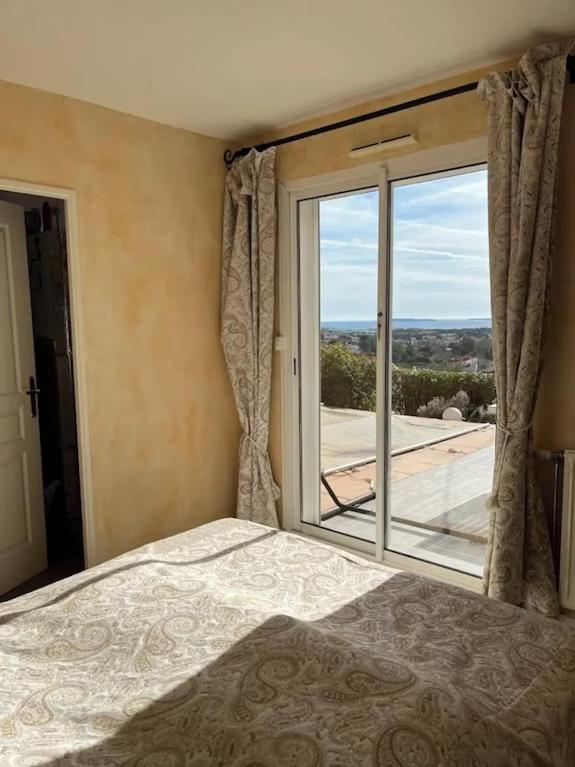 VILLA AVEC PISCINE et VUE SUR MER - Maison 3 Chambres - 6
