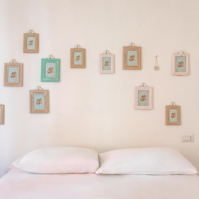 La Maison di Wanda by NapoliApartments - Camera Matrimoniale - 8