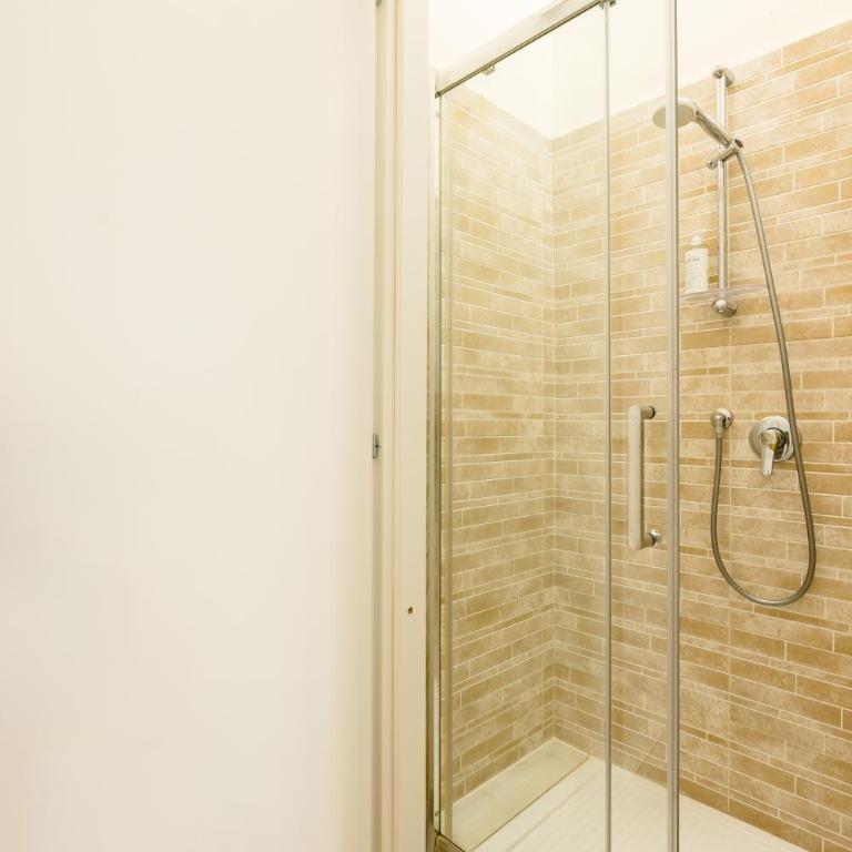 La Maison di Wanda by NapoliApartments - Camera Matrimoniale - 19
