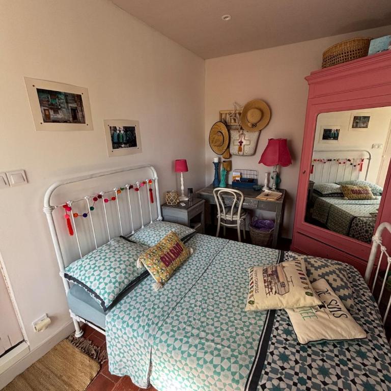  - Room #1714264701 - 12
