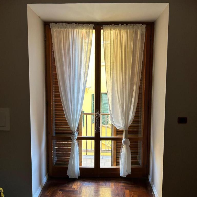 Manetti Rooms - Large Double Room - 4