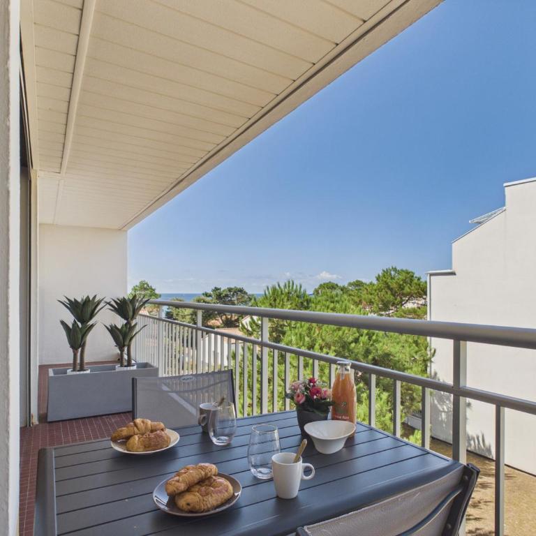 Escapade à 2 près de la mer avec balcon - Appartement - 12