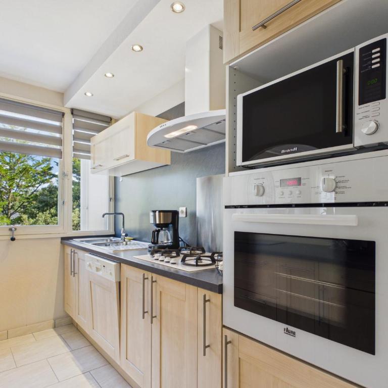 Escapade à 2 près de la mer avec balcon - Appartement - 17