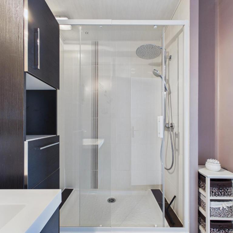 Escapade à 2 près de la mer avec balcon - Appartement - 22