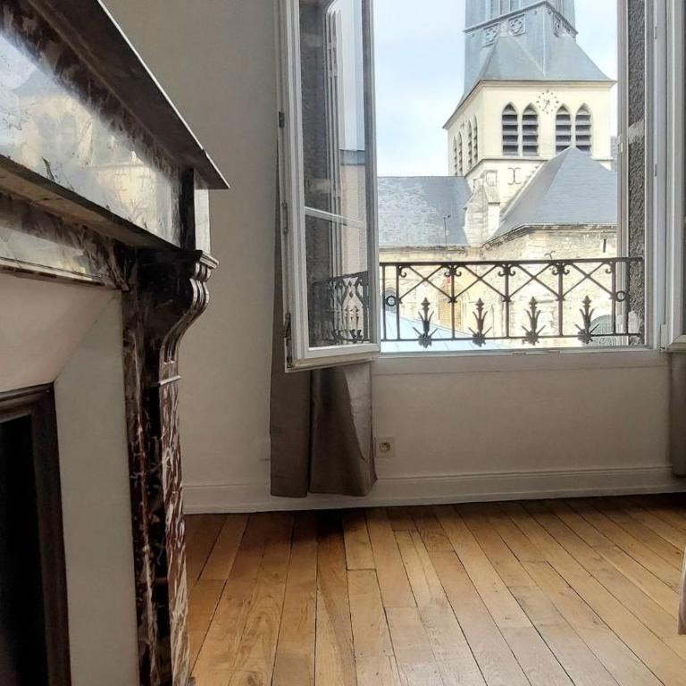 Au coeur de la cité des Sacres - Apartamento de 2 dormitorios - 24