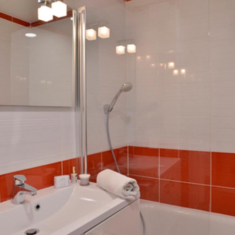 Appartement rénové proche des pistes avec balcon - Appartement 1 Chambre - 10