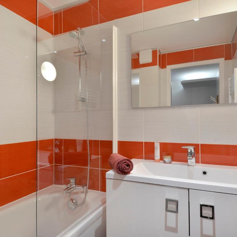 Appartement rénové | 7 pers | Confort | 3 pièces | Centre station | Balcon - Appartamento con 2 Camere da Letto - 14