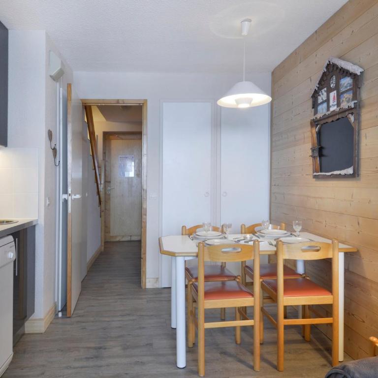 Appartement rénové au pied des pistes avec balcon - Apartment mit 1 Schlafzimmer - 12