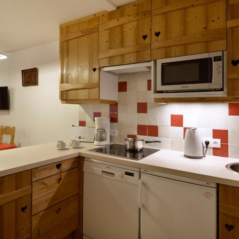 Appartement confort rénové 5 pers au pied des pistes avec WIFI et animaux admis - Apartment mit 1 Schlafzimmer - 13