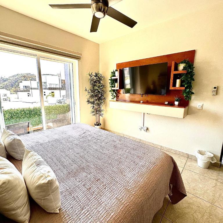 Cozy Cabo Condo 2BR, Shared Pool, Gated Community, 20 Walk to Beach - Casa - 35
