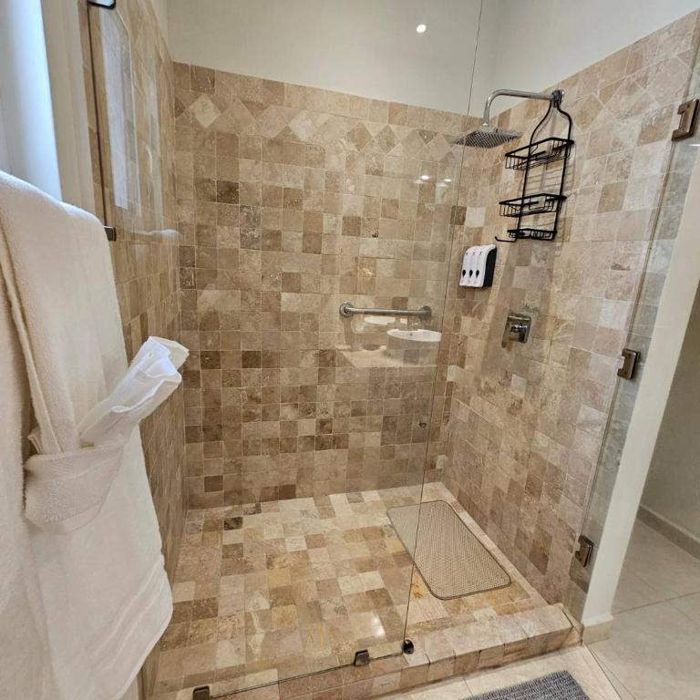 Cozy Cabo Condo 2BR, Shared Pool, Gated Community, 20 Walk to Beach - Casa - 46