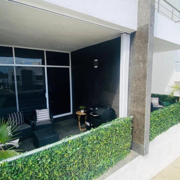 Cozy Cabo Condo 2BR, Shared Pool, Gated Community, 20 Walk to Beach - Casa - 55