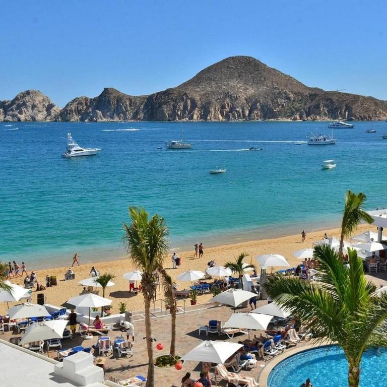 Cozy Cabo Condo 2BR, Shared Pool, Gated Community, 20 Walk to Beach - Casa - 93