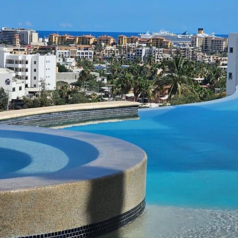 Cozy Cabo Condo 2BR, Shared Pool, Gated Community, 20 Walk to Beach - Casa - 98