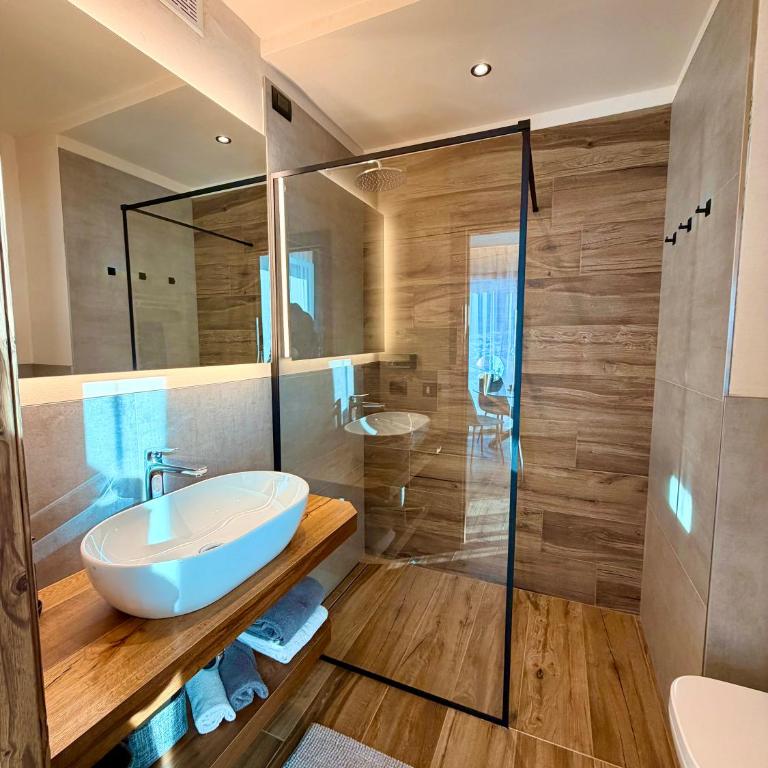 Alpine Charme Lodge - Apartamento de 1 dormitorio con jardín - 6