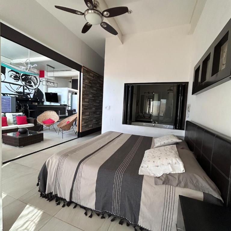 Penthouse con alberca pequeña en Milenio III - Apartment mit 3 Schlafzimmern - 59