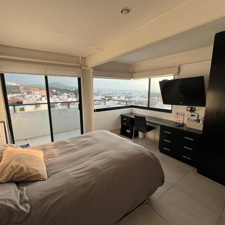 Penthouse con alberca pequeña en Milenio III - Apartment mit 3 Schlafzimmern - 65
