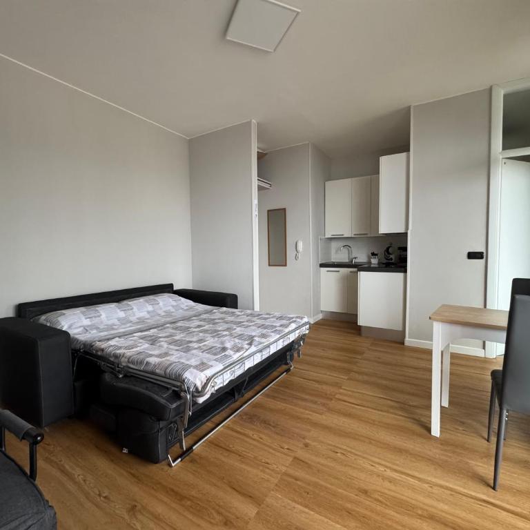  - Room #1714371401 - 2